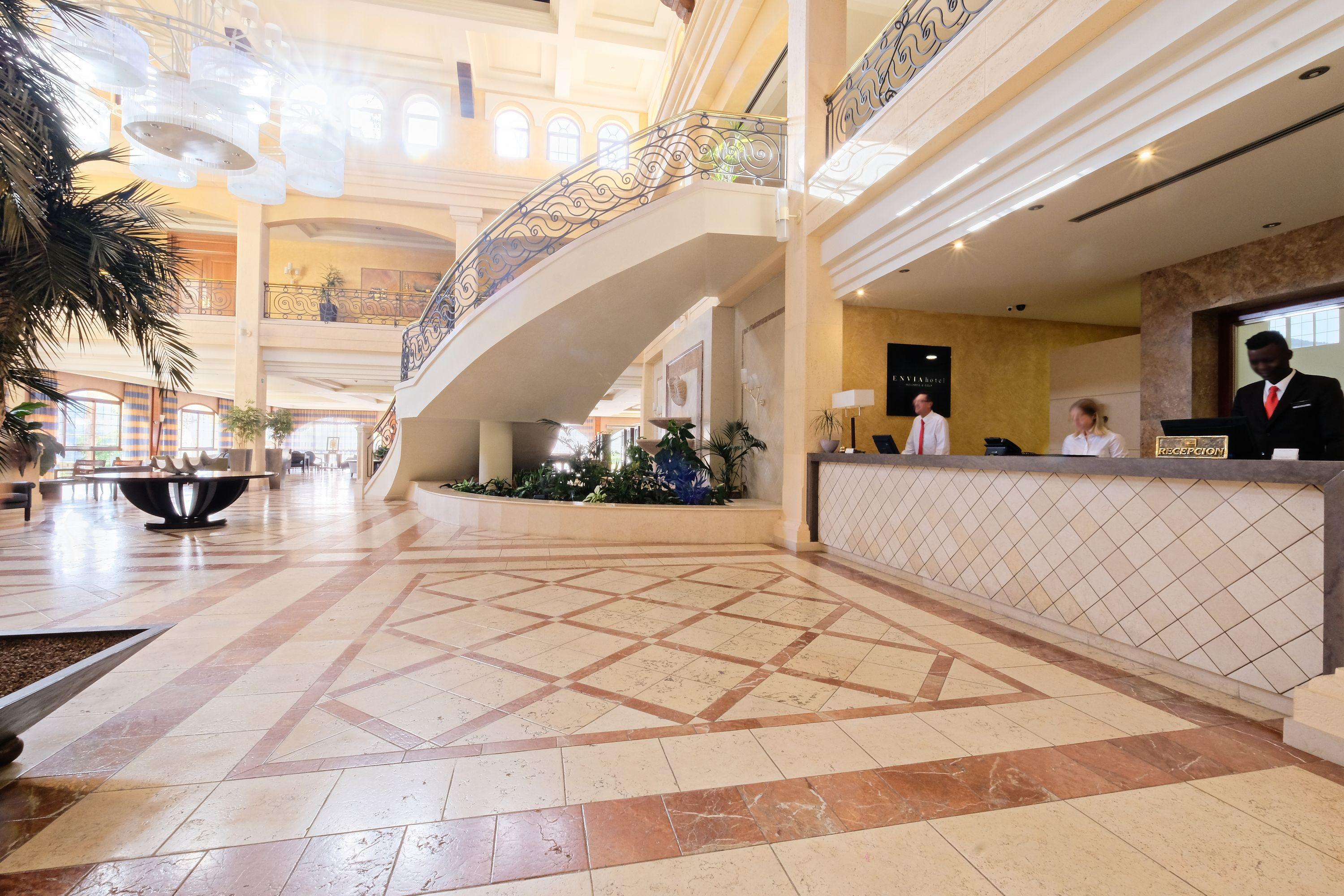 אגוואדולסה Hotel Envia Almeria Spa & Golf מראה חיצוני תמונה Lobby
