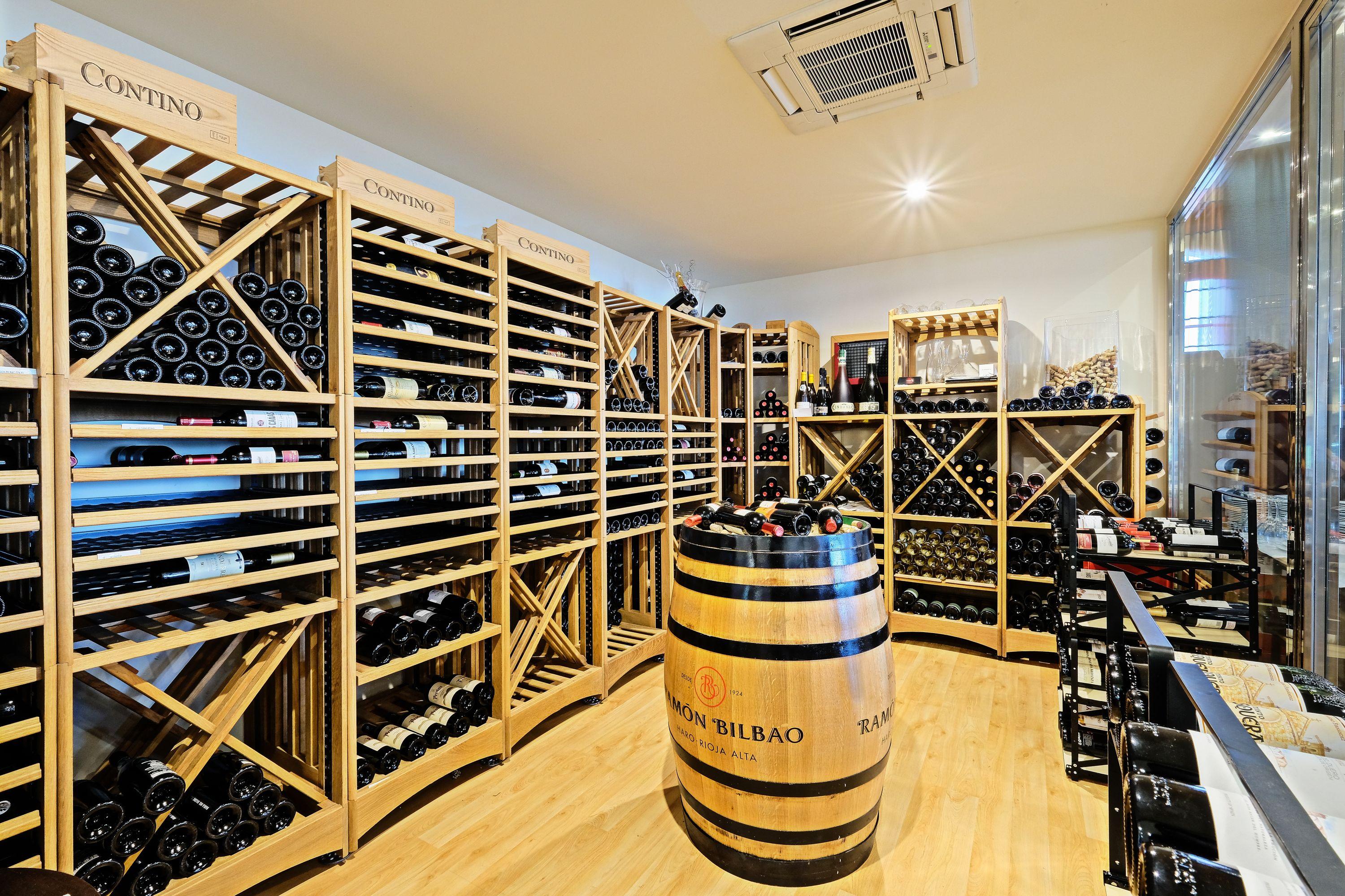 אגוואדולסה Hotel Envia Almeria Spa & Golf מראה חיצוני תמונה Wine cellar