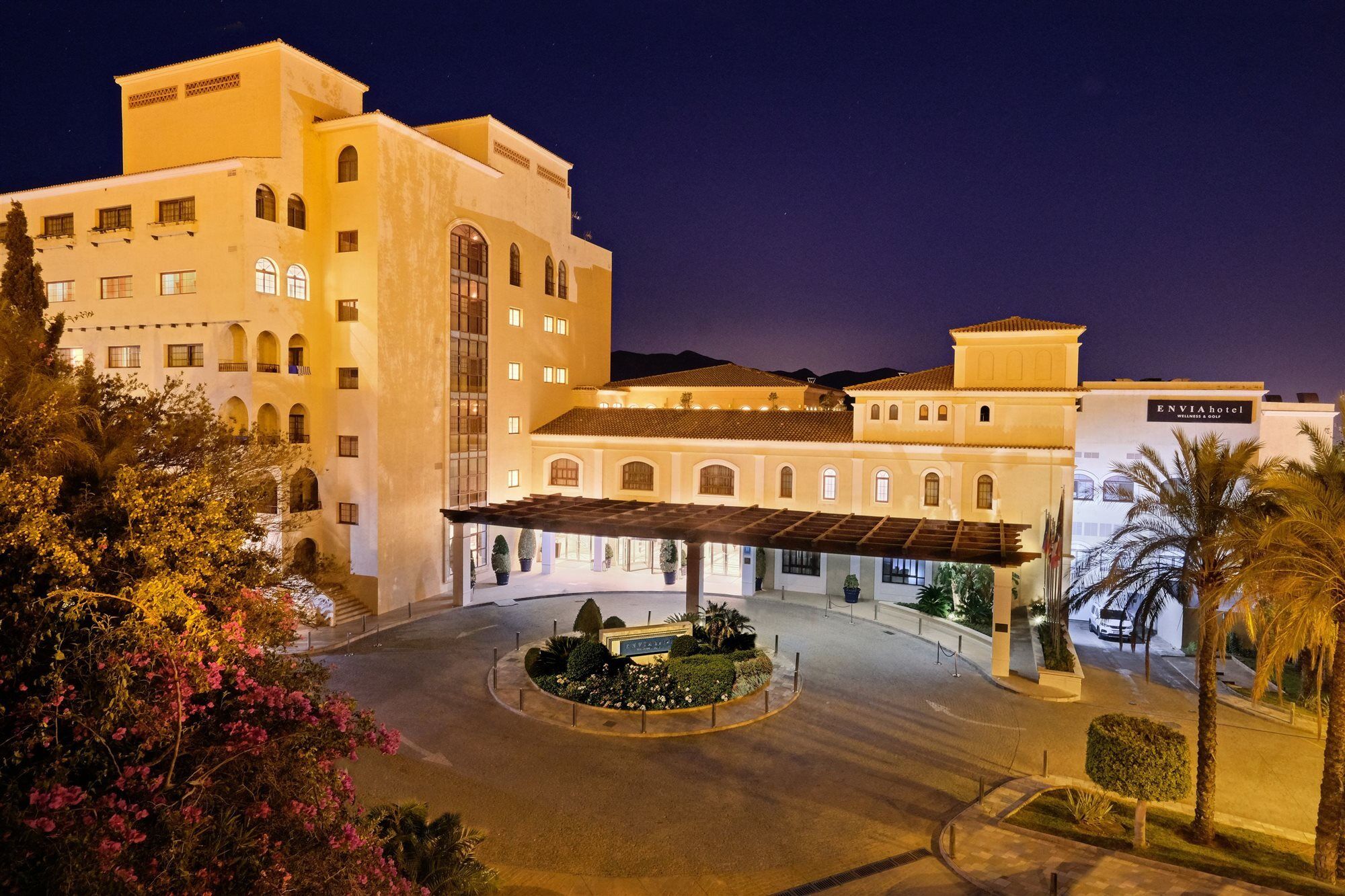 אגוואדולסה Hotel Envia Almeria Spa & Golf מראה חיצוני תמונה The Ritz-Carlton, Amman